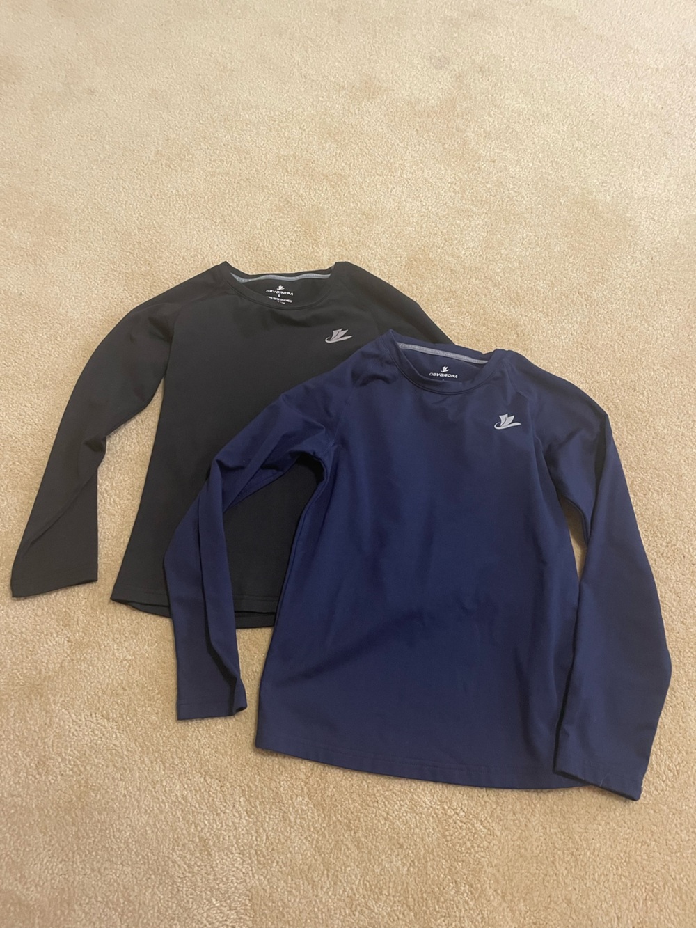 Kids' Long-Sleeve Performance Tee pair- Navy & Black
